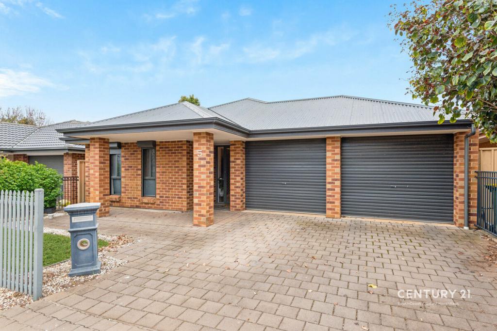 5 EMPEROR WAY, MUNNO PARA, SA 5115