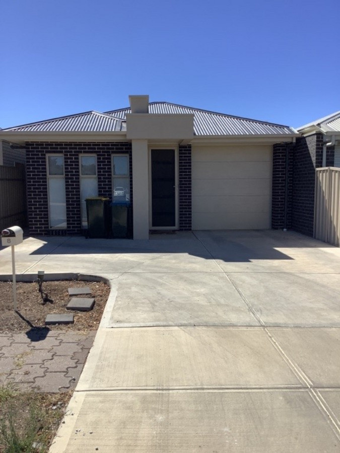 8 KILTIE AVE, WINDSOR GARDENS, SA 5087