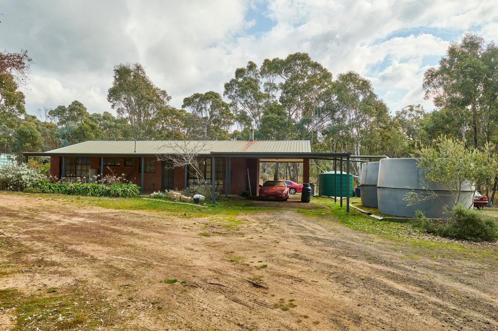 18 Commins Lane, Heathcote, VIC 3523