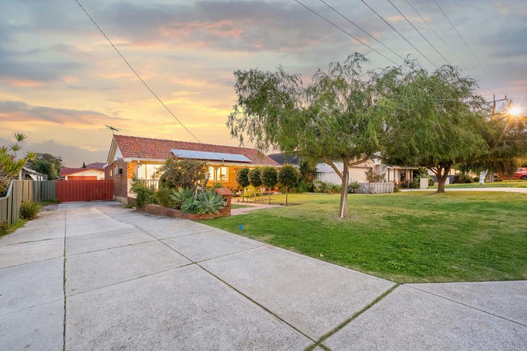 17 CONSTANCE ST, YOKINE, WA 6060