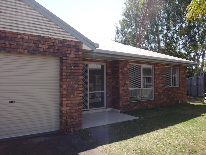 8/185 BEDFORD RD, ANDERGROVE, QLD 4740