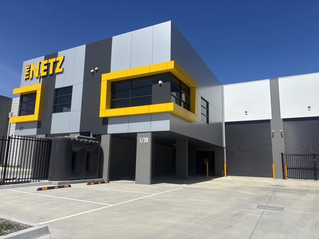 1/39 ROBBINS CCT, WILLIAMSTOWN NORTH, VIC 3016