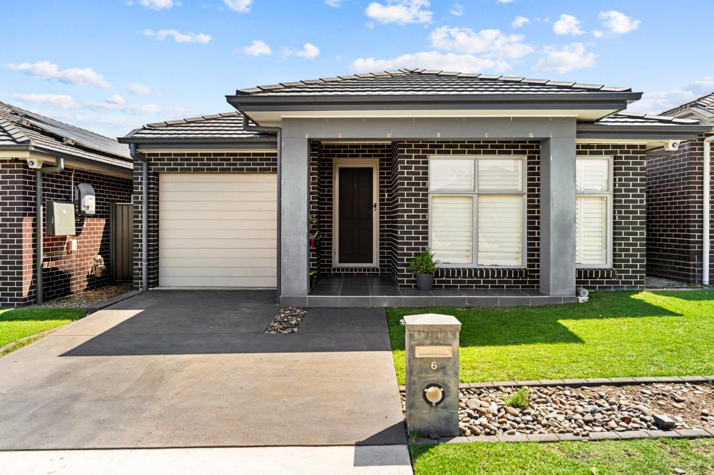 6 Whyalla St, Jordan Springs, NSW 2747