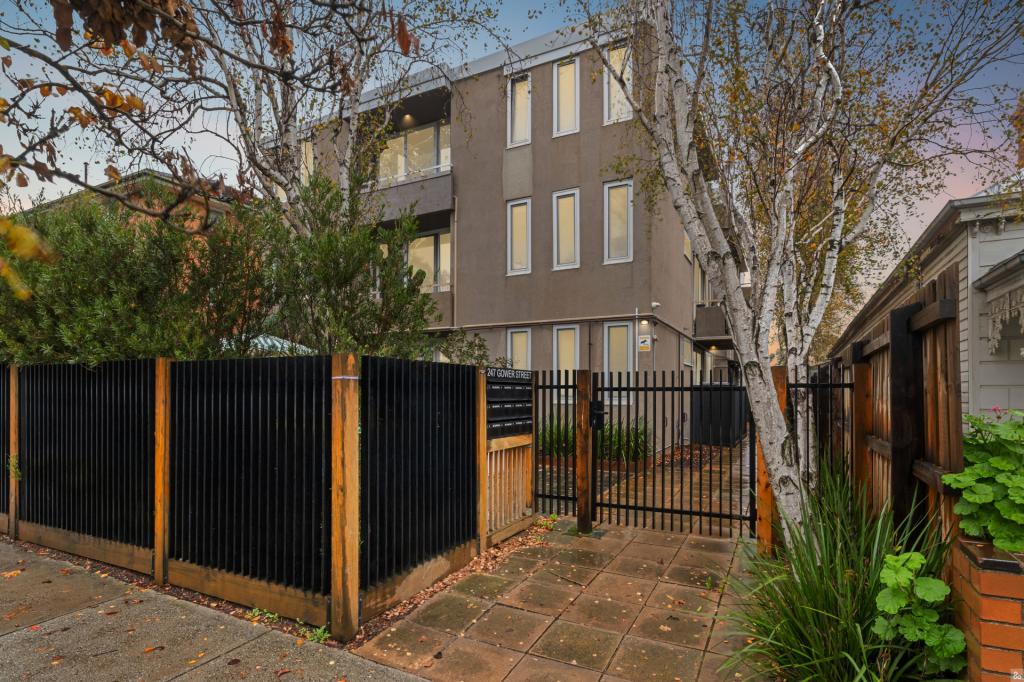 4/247 GOWER ST, PRESTON, VIC 3072