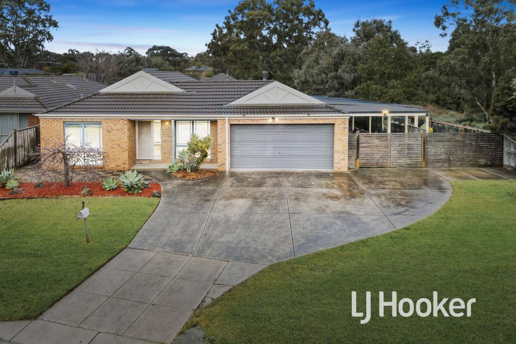 30 CARBONI CRES, LYNBROOK, VIC 3975