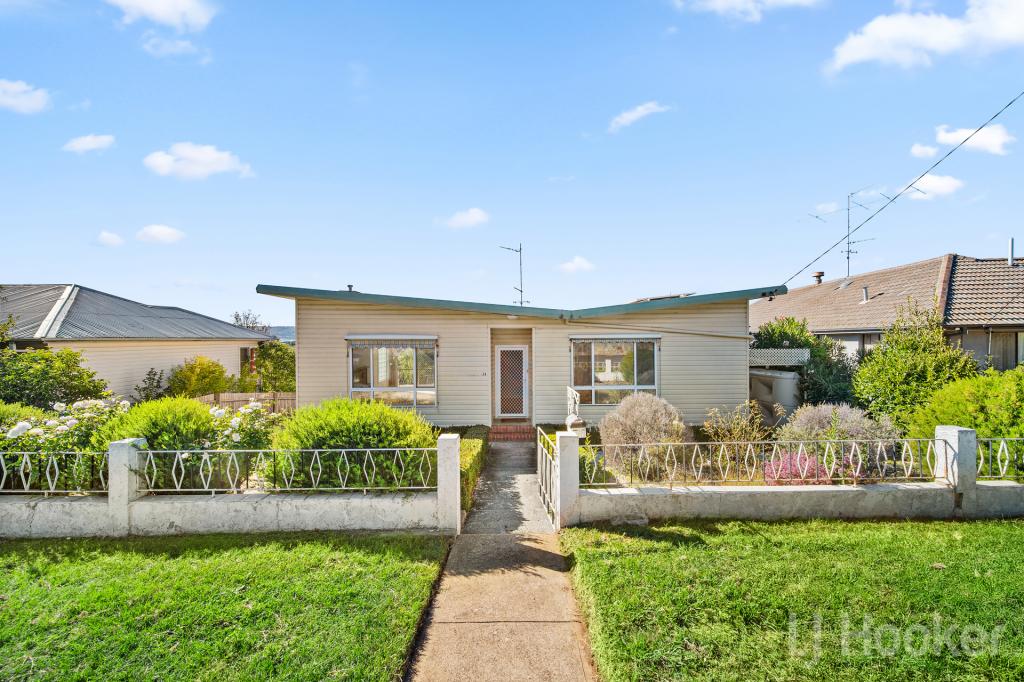 26 Kinkora Pl, Crestwood, NSW 2620