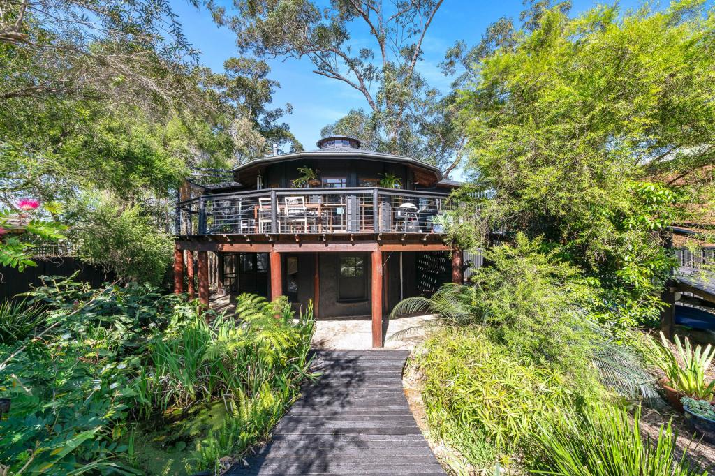 43 TASMAN RD, ST GEORGES BASIN, NSW 2540