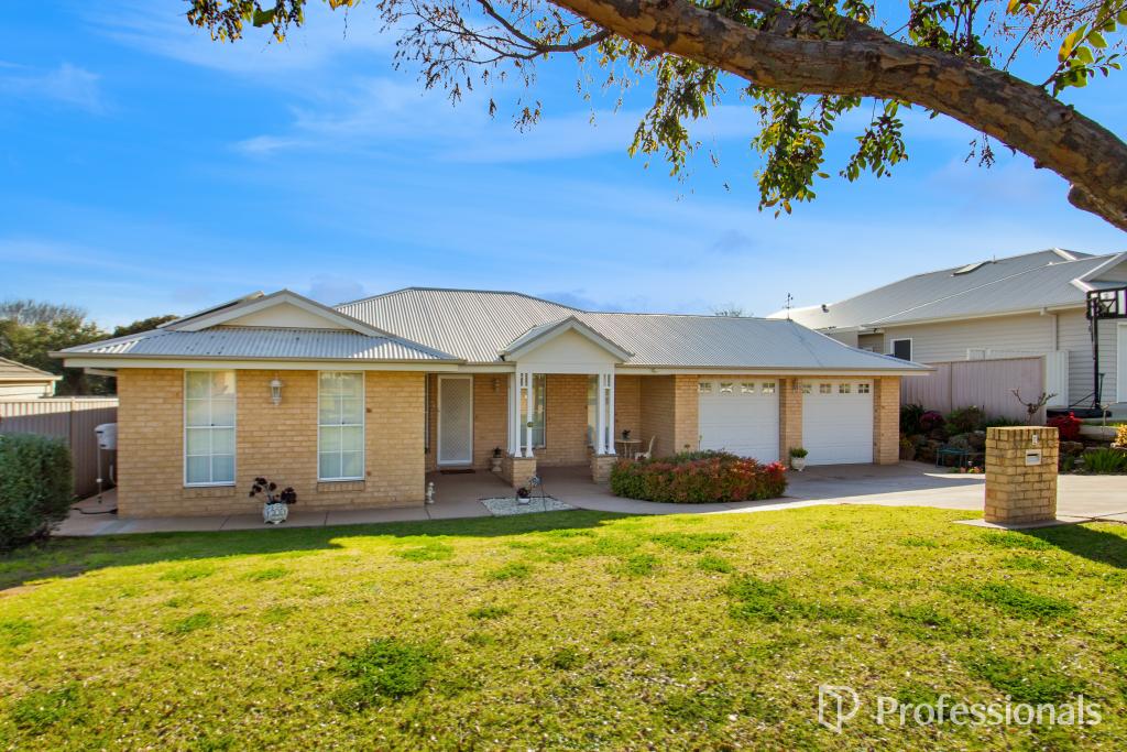 5 Werribee Rd, Bourkelands, NSW 2650