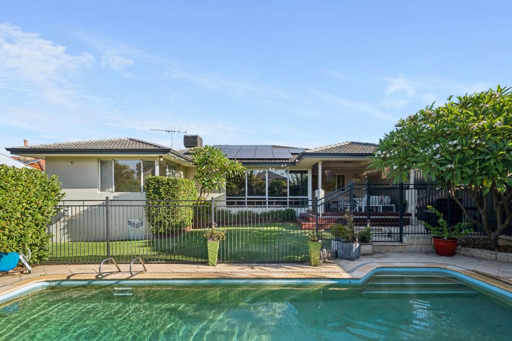 18 Davenport Rd, Booragoon, WA 6154