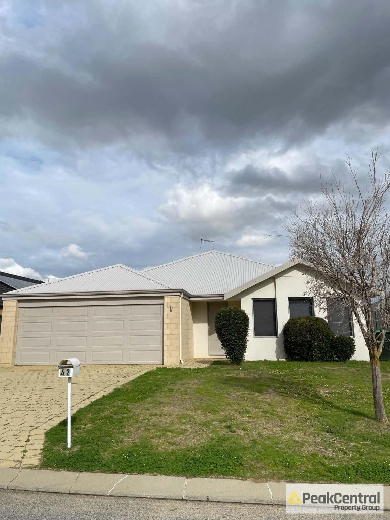 42 Chilvers St, Baldivis, WA 6171