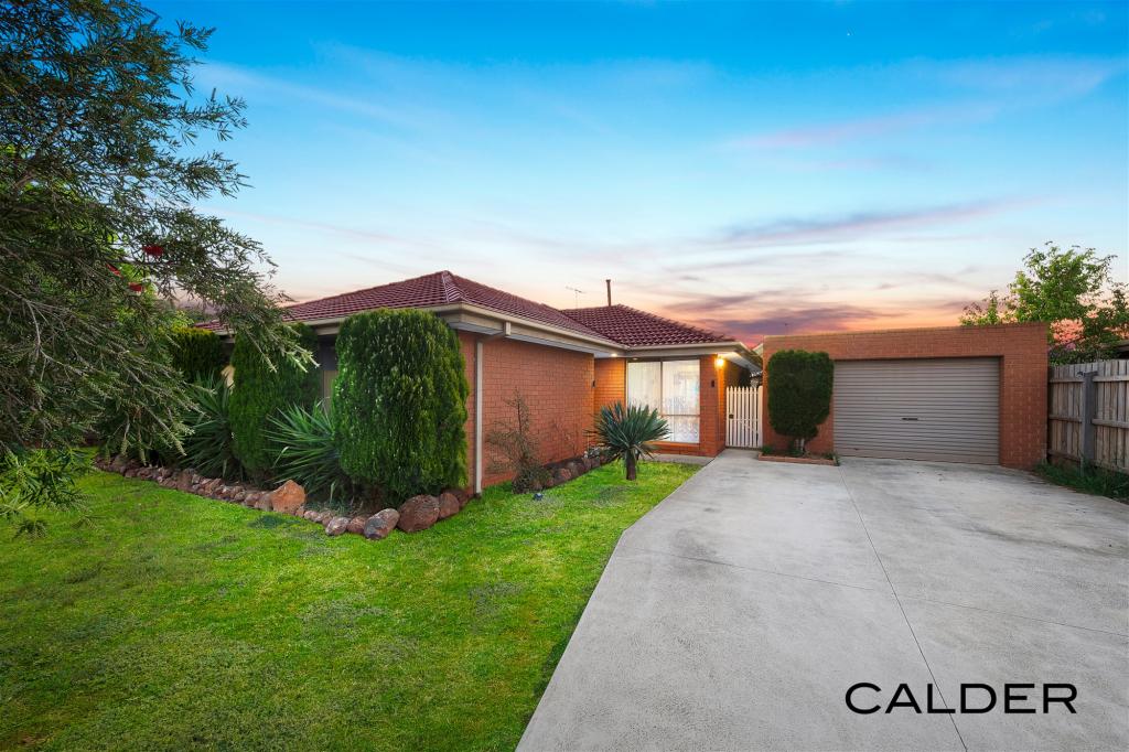 6 DENNY PL, MELTON SOUTH, VIC 3338