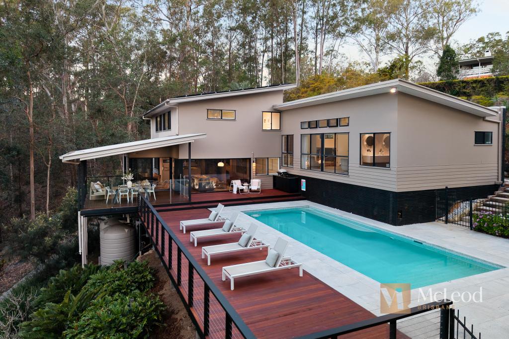 8 Hillcrest Pl, Kenmore Hills, QLD 4069