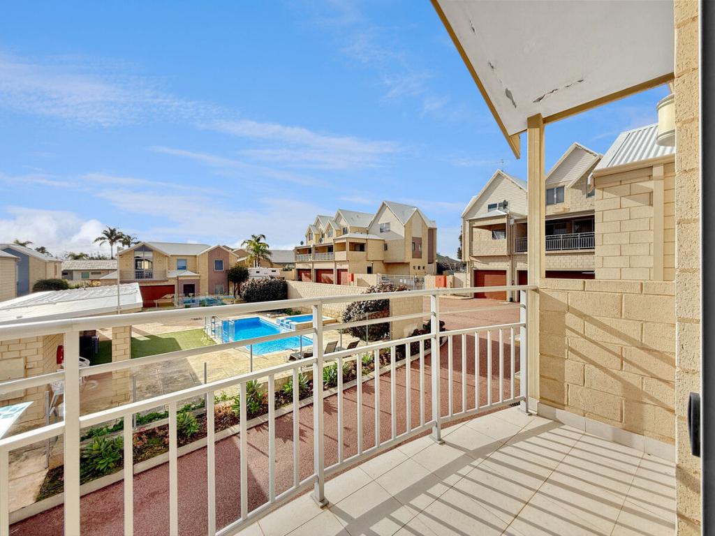 8/106 Mandurah Tce, Mandurah, WA 6210