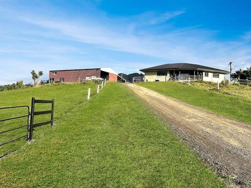 527 Donkin Rd, Utchee Creek, QLD 4871