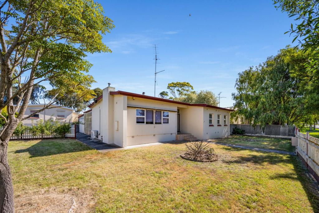 12 Pearce Cres, Mount Gambier, SA 5290