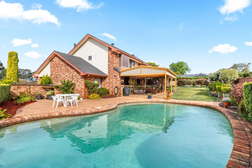 12 JARRAH CL, ALFORDS POINT, NSW 2234