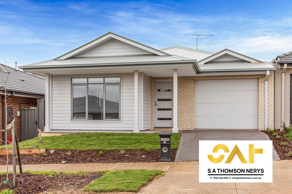 19 LAHAR RD, TRUGANINA, VIC 3029