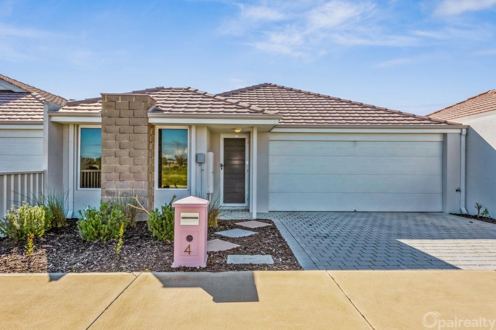 4 Mallina Cres, Golden Bay, WA 6174