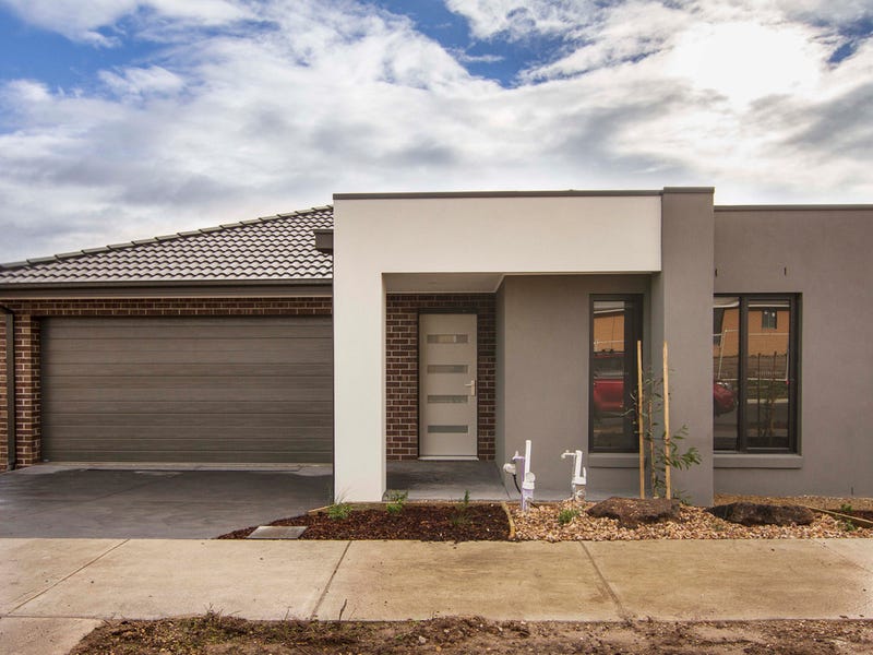 27 Meereen St, Charlemont, VIC 3217