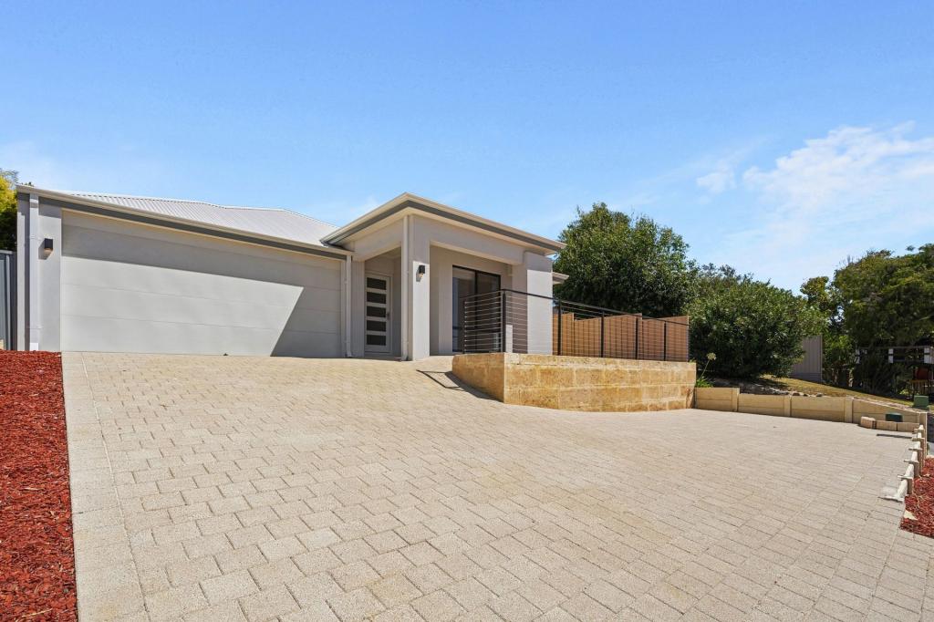 66 Chrysostom St, Trigg, WA 6029