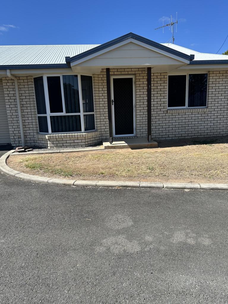 9 Augustus St, Mount Perry, QLD 4671