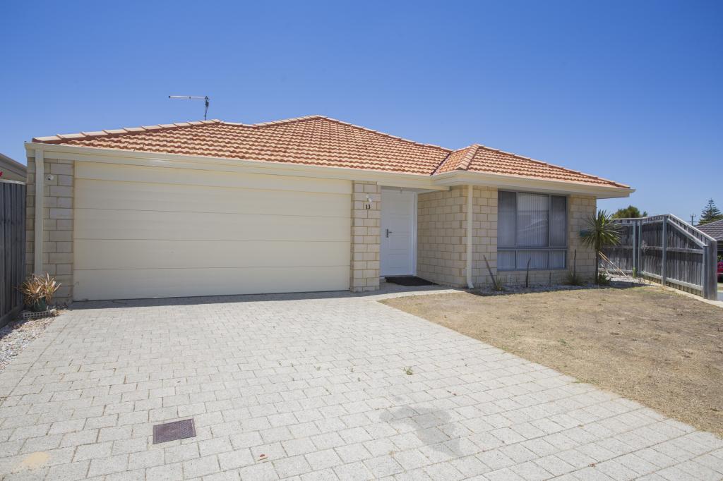 13 SERRATA WAY, HALLS HEAD, WA 6210