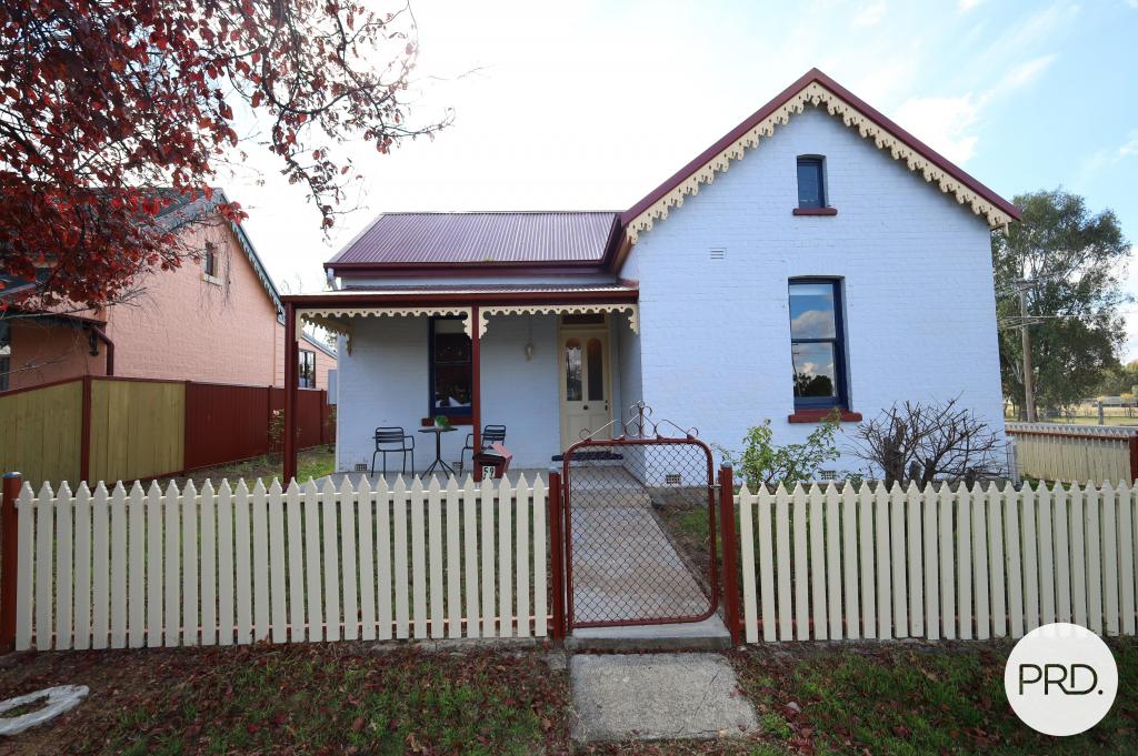 59 Plumb St, Blayney, NSW 2799
