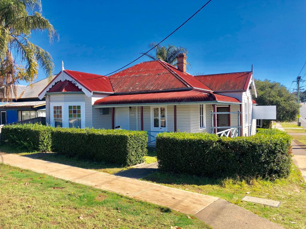 241 Victoria St, Taree, NSW 2430