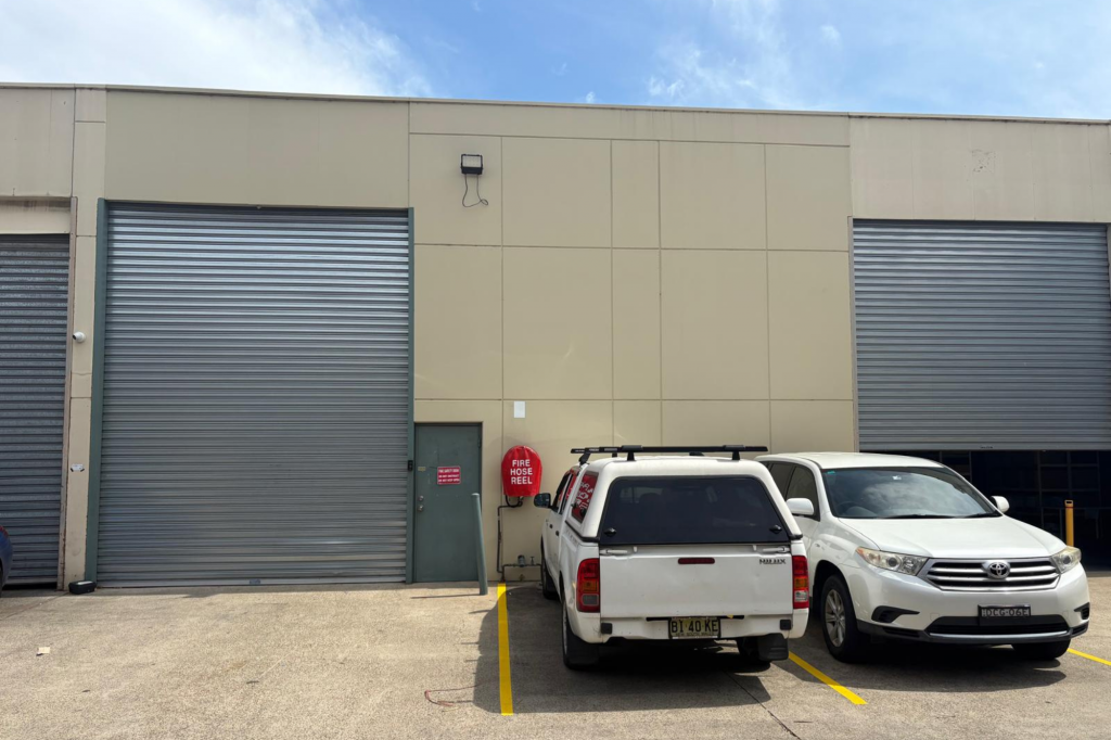 2/2A BURROWS RD, ST PETERS, NSW 2044