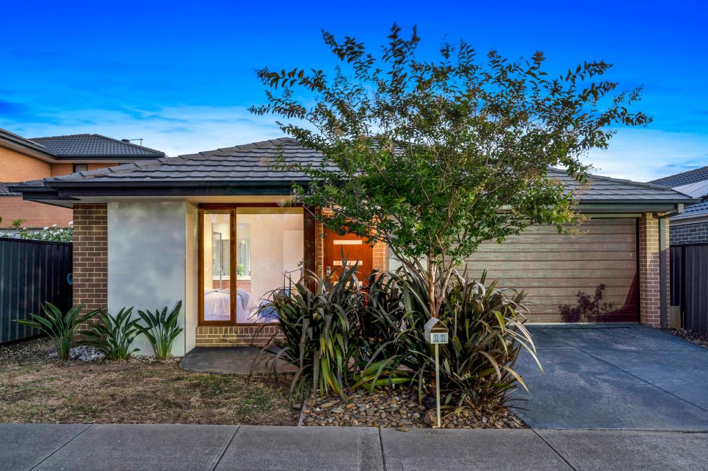 11 Water Lily Cct, Craigieburn, VIC 3064