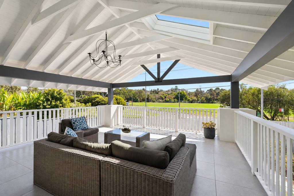 83 CAMPBELL PDE, MANLY VALE, NSW 2093