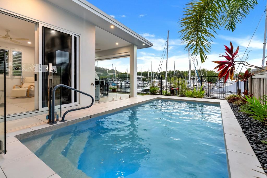38 MARINA QY, TRINITY PARK, QLD 4879