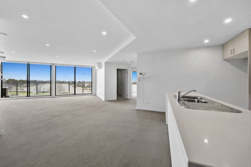 22/1 Woodward Way, Caroline Springs, VIC 3023