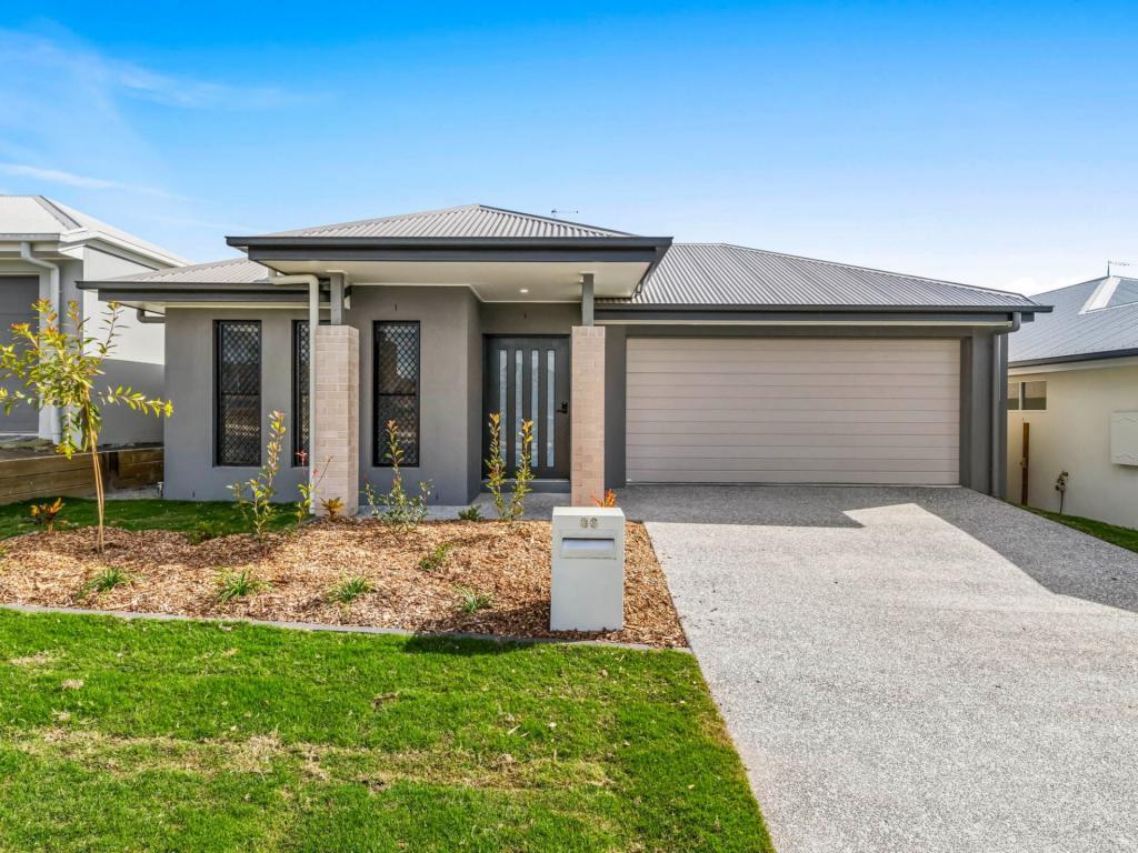 86 COLLEGE DR, FLAGSTONE, QLD 4280