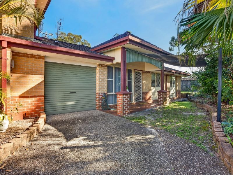 UNIT 15/62 BROWN ST, LABRADOR, QLD 4215