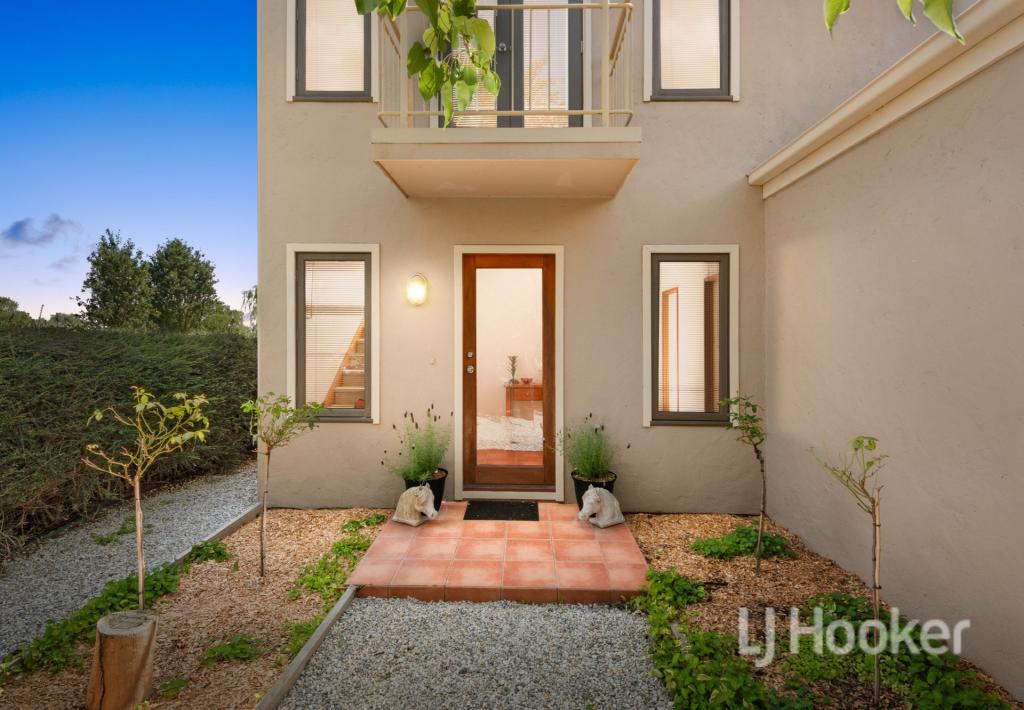 7 Lakeside Dr, Wallan, VIC 3756