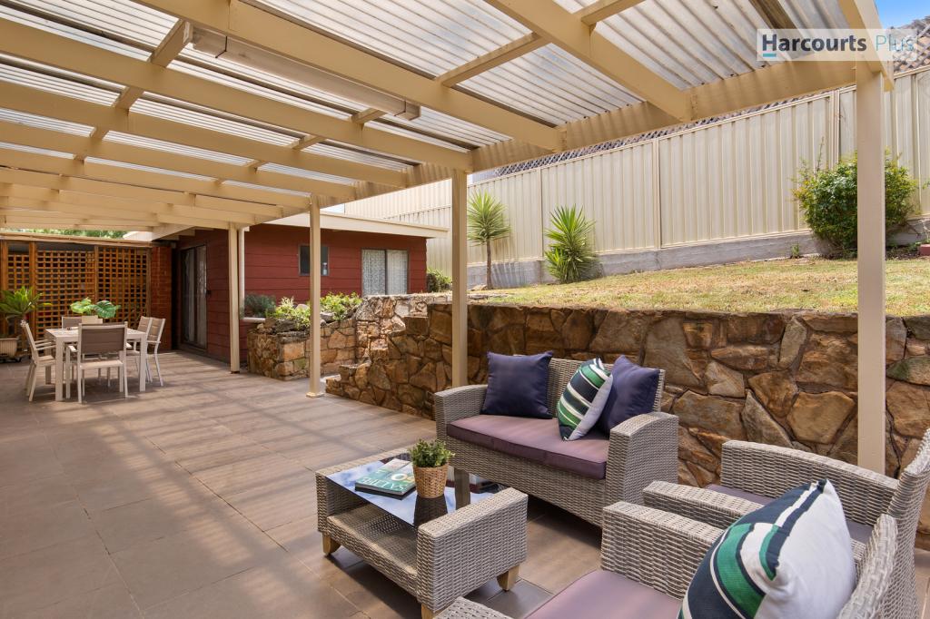 32 Shamrock Rd, Hallett Cove, SA 5158