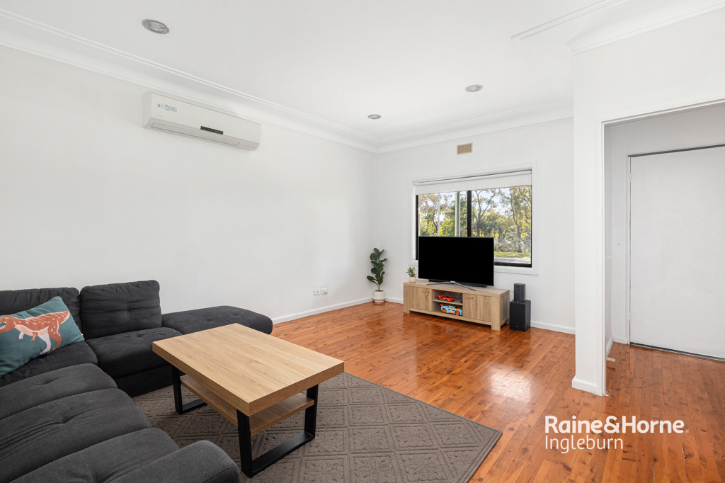 104A INGLEBURN RD, INGLEBURN, NSW 2565