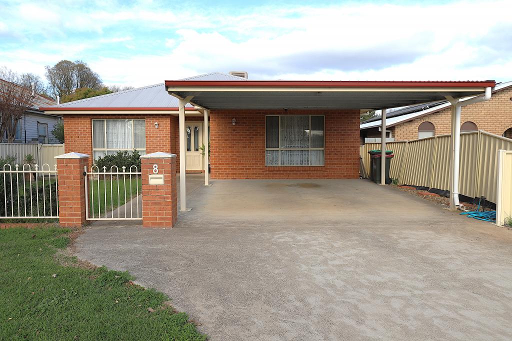 8 Chamen St, Cootamundra, NSW 2590