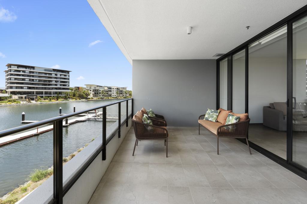 1208/6 Sickle Ave, Hope Island, QLD 4212