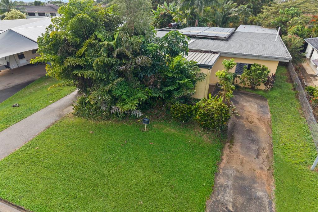 9 Woomala St, Woree, QLD 4868