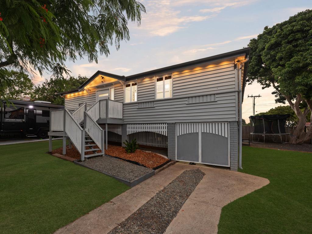 30 Booval St, Booval, QLD 4304