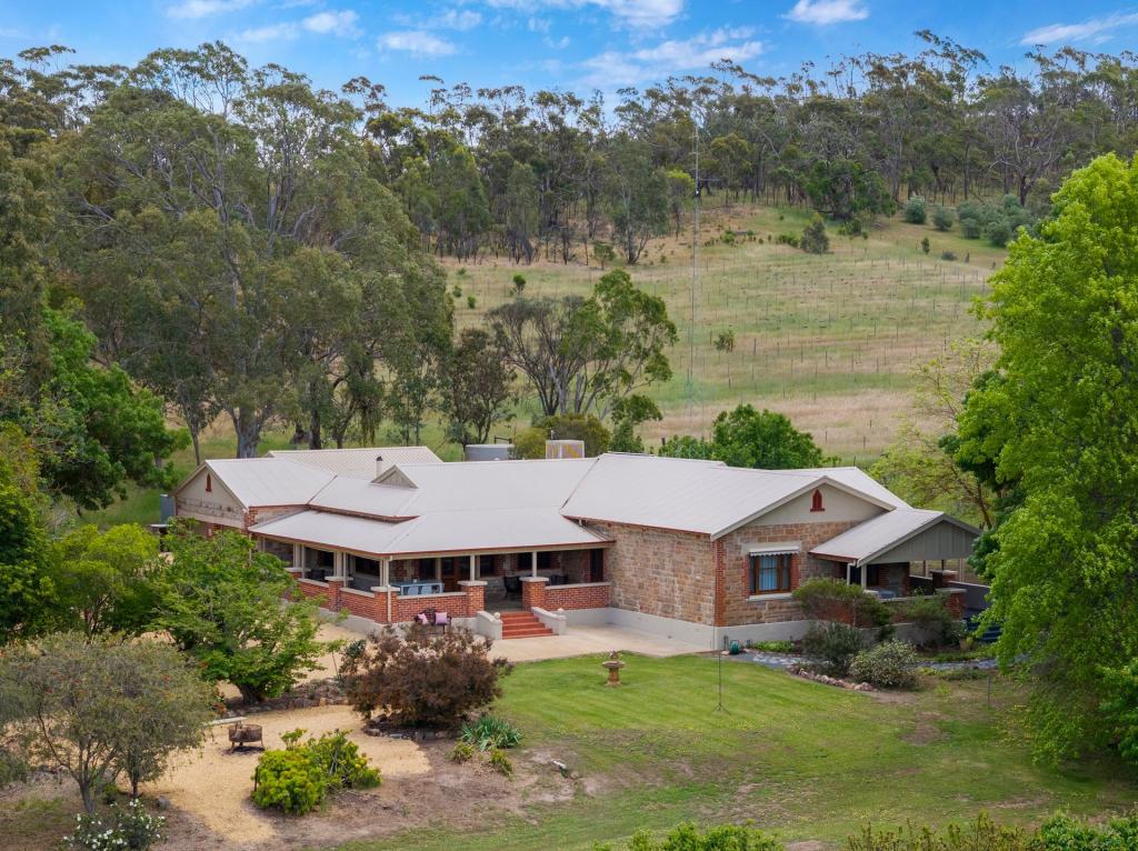 14 Jenner Rd, Gillentown, SA 5453
