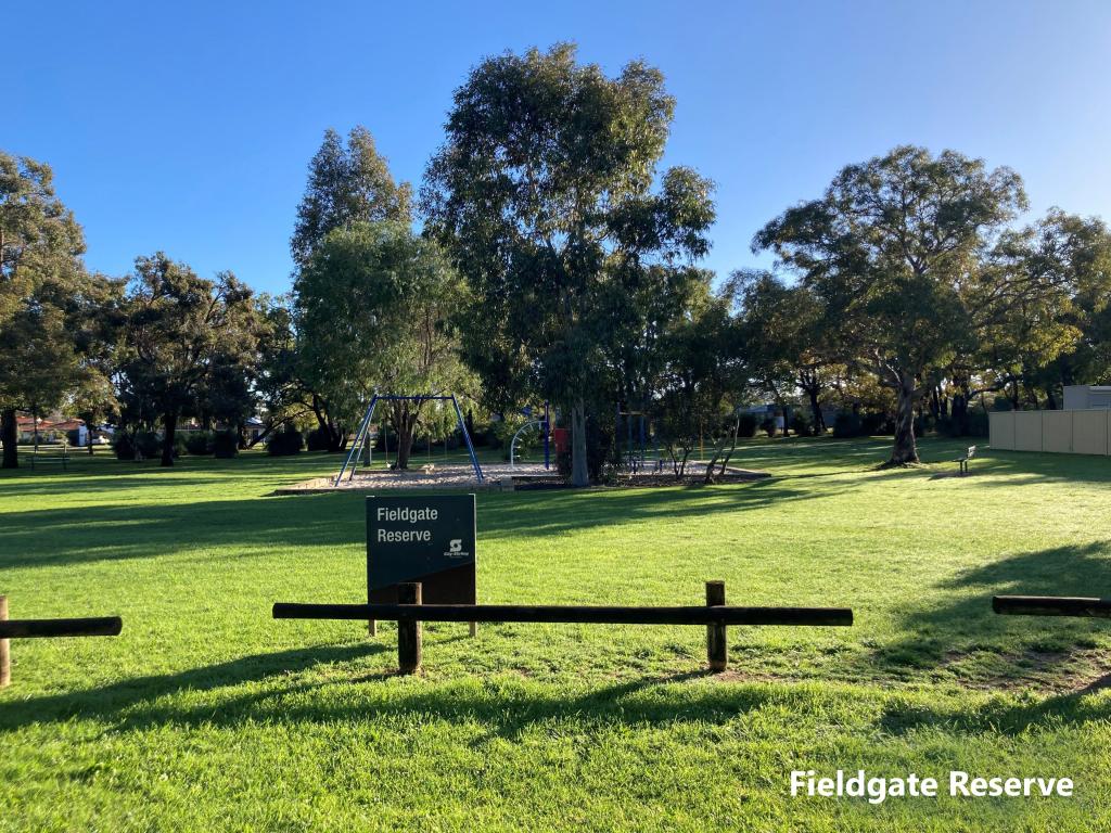 27 Newbury St, Balga, WA 6061
