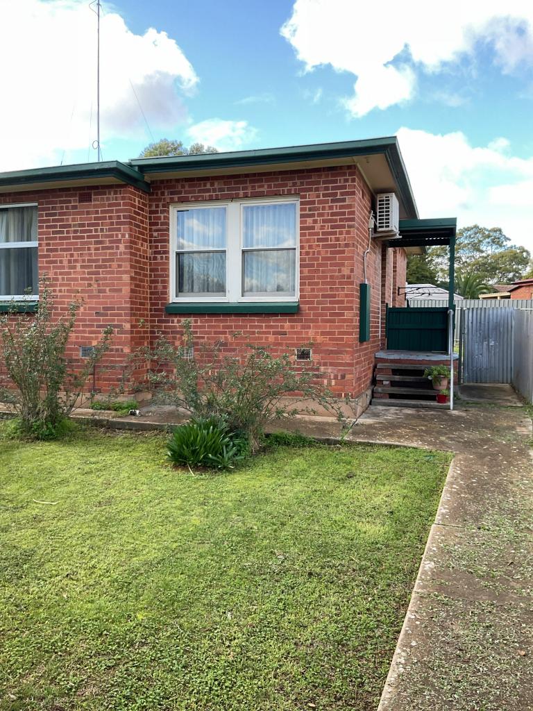 2 Brine St, Elizabeth Downs, SA 5113