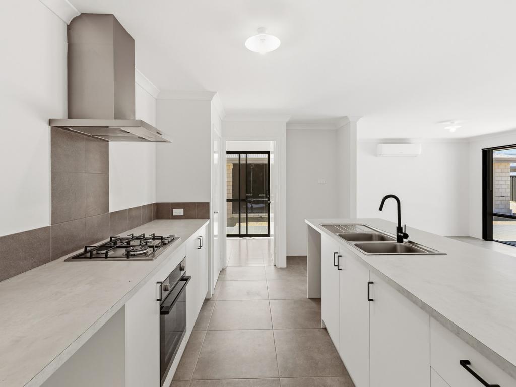 9 Lyall St, Ravenswood, WA 6208