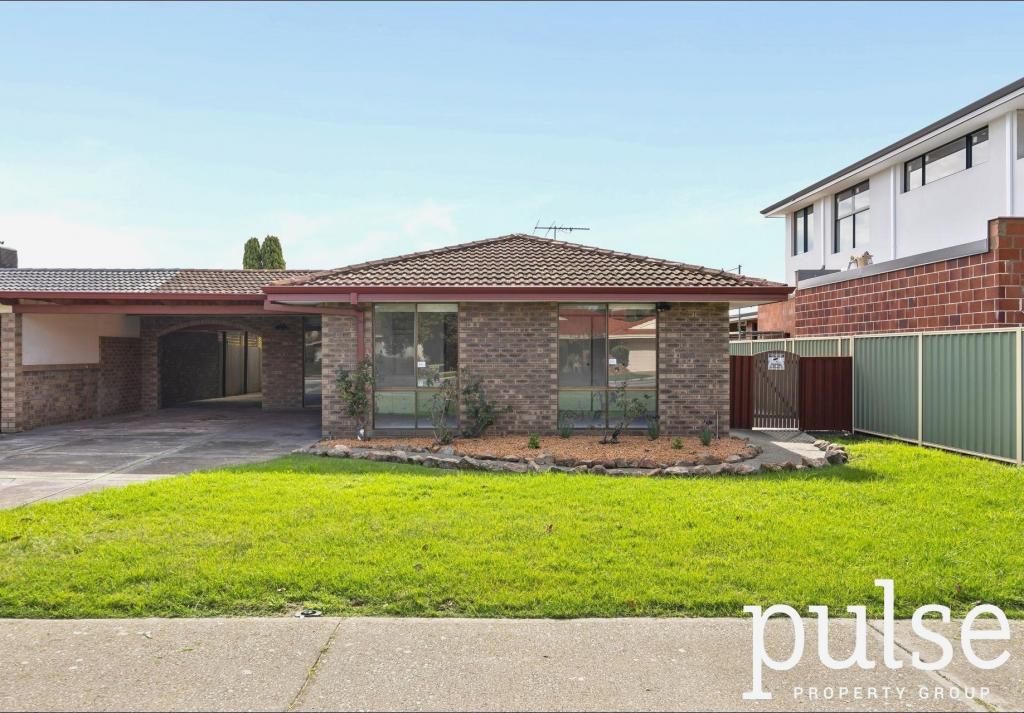 102b Corinthian Rd, Shelley, WA 6148