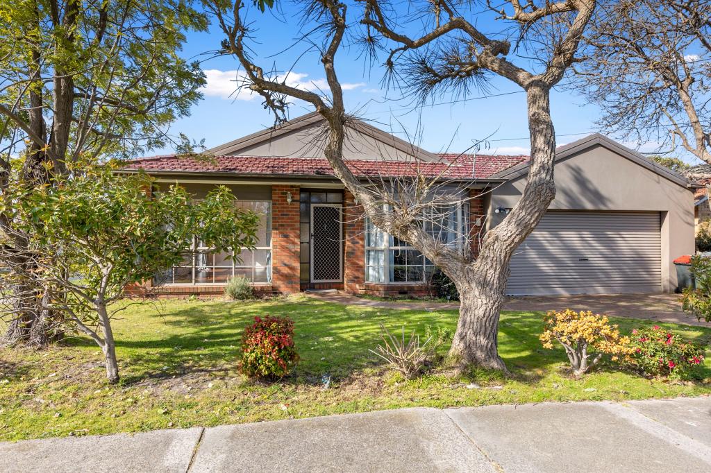 36 MUIR ST, MOUNT WAVERLEY, VIC 3149