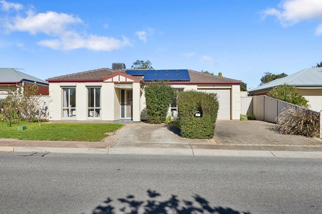 17 Chamberlain Dr, Christie Downs, SA 5164
