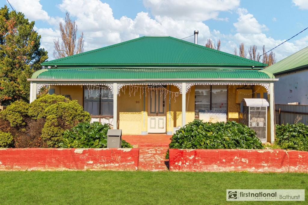 26 Carlingford St, Bathurst, NSW 2795